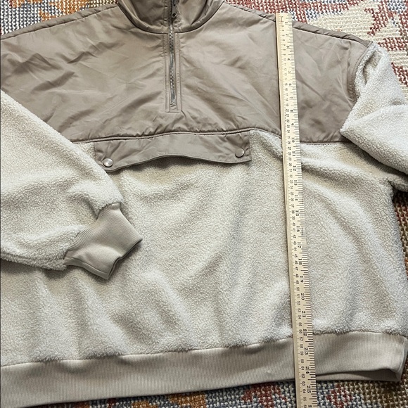 Abercrombie & Fitch Women’s Pullover Sherpa Fleece Jacket Size XL - Picture 2 of 9